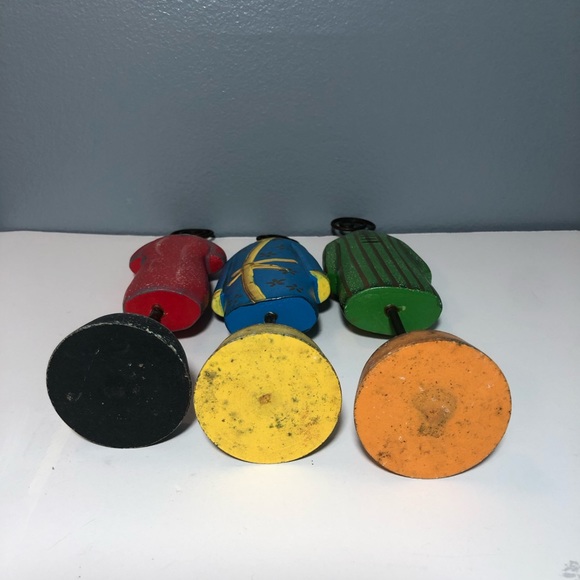 Picture holders - Picture 2 of 3